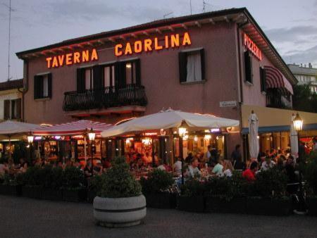 Alloggi Taverna Caorlina Каорле Экстерьер фото